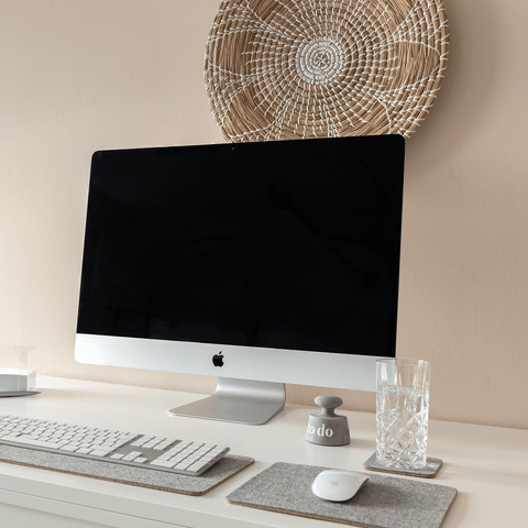 Musemåtte lavet af filt og kork | 20x25 cm | lysegrå