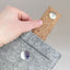 Cover til PocketBook Touch Lux 5 | med magnetlukning og ekstra rum | lysegrå - Striber | Model "HAKA"
