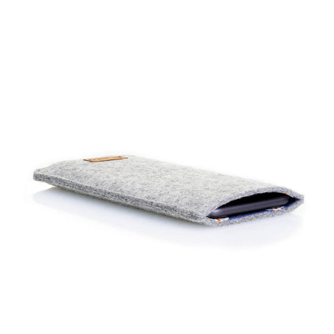 Mobiltelefon cover til Xiaomi Poco X4 Pro | lavet af filt og økologisk bomuld | lysegrå - blomstrer | Model "LET"