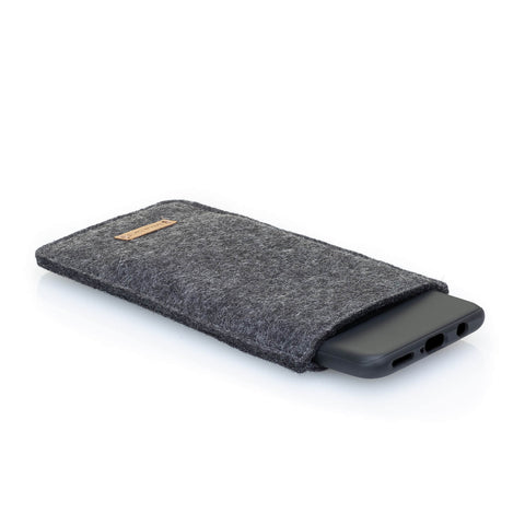 Mobiltelefon taske til Xiaomi Poco F4 | lavet af filt og økologisk bomuld | antracit - striber | Model "LET"