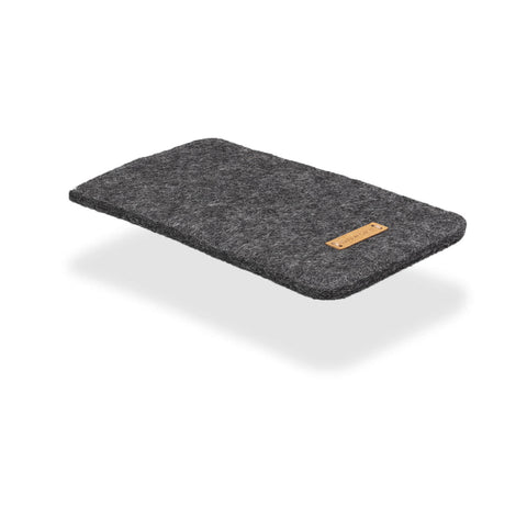 Mobiltelefon taske til Xiaomi Poco F4 | lavet af filt og økologisk bomuld | antracit - striber | Model "LET"