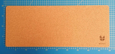 Skrivebordsunderlag af filt og kork | 20x50cm | lysegrå