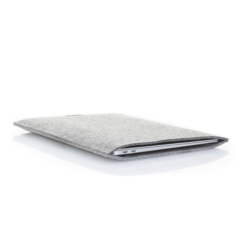 Sleeve til MacBook Pro 13 | fremstillet af filt og økologisk bomuld | lysegrå - Tracks | "LET"-model