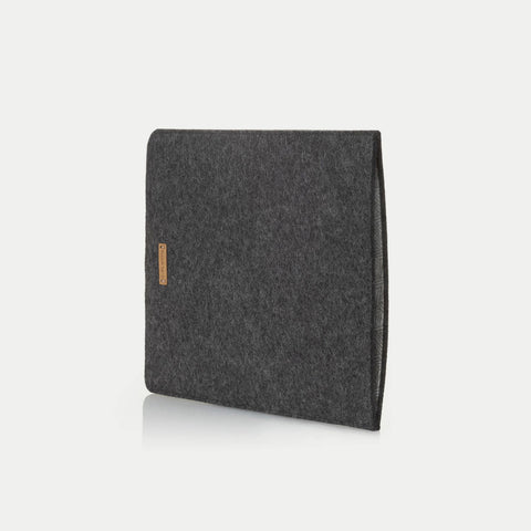 Sleeve til Surface Pro 9 | fremstillet af filt og økologisk bomuld | antracit - tracks | "LET"-model