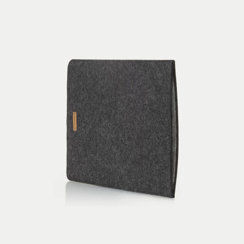 Sleeve til iPad Air - 5. generation | fremstillet af filt og økologisk bomuld | antracit - tracks | "LET"-model