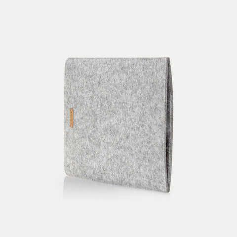 Sleeve til iPad Pro 12,9" - 5. generation | fremstillet af filt og økologisk bomuld | lysegrå - tracks | "LET"-model