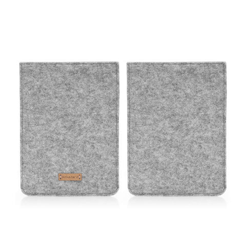 Skræddersyet eReader-cover | fremstillet af filt og økologisk bomuld | lysegrå - tracks | "LET"-model